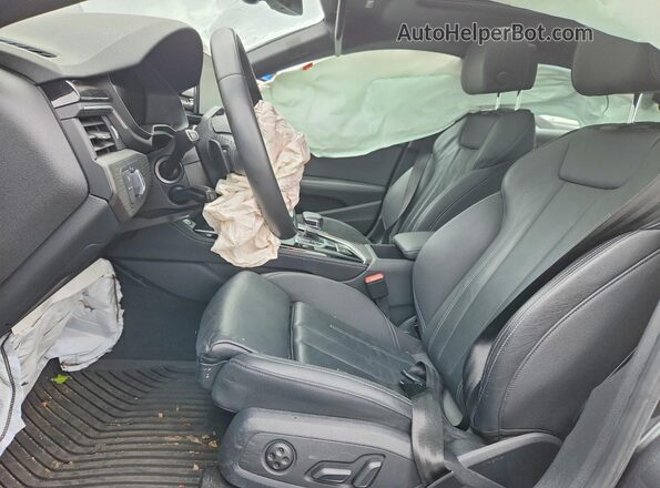 WAUFACF55PA040393 2023 AUDI A5 Gray Front interior view