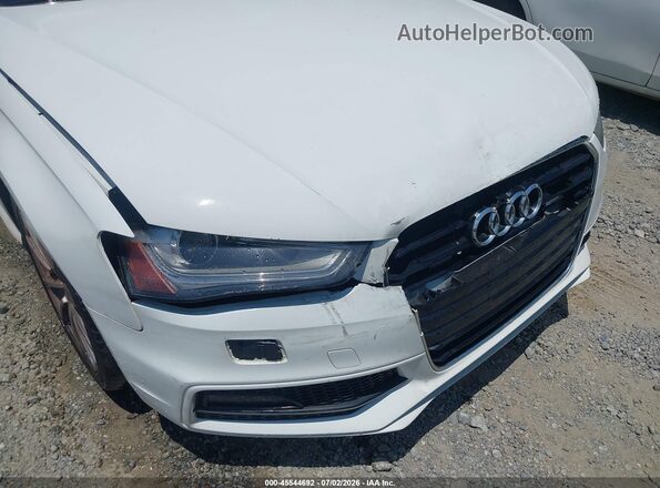WAUFFAFL7GN002712 2016 AUDI A4 White Widok z przodu