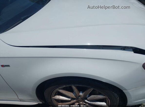 WAUFFAFL7GN002712 2016 AUDI A4 White 