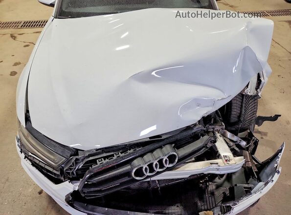 WAUG3AFC5JN001675 2018 AUDI A6 White Widok wnętrza z tyłu