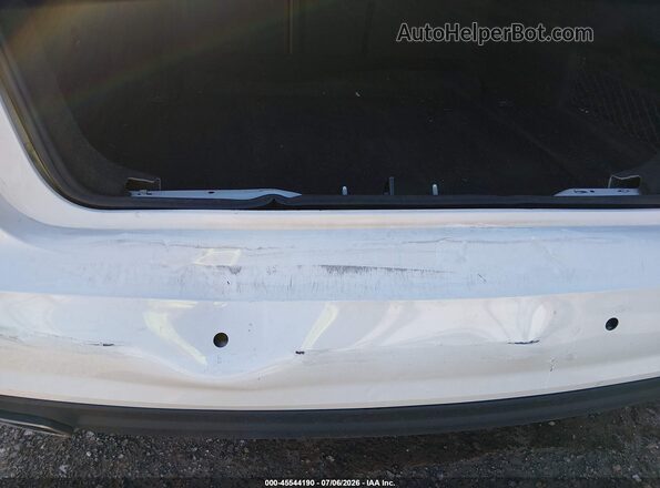 WAUG8AFC8JN052959 2018 AUDI A6 White Front view