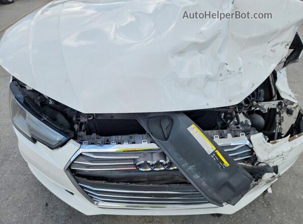 WAUGMAF40HN045955 2017 AUDI A4 White Vista interior trasera
