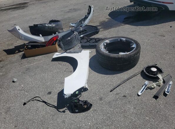 WAUGMAF41KN016942 2019 AUDI A4 Белый Вид подкапотного пространства