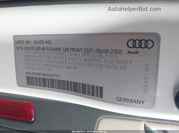 WAUGMAF46KA037311 2019 AUDI A4 White ძრავის განყოფილების ხედი