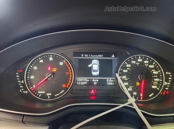 WAUGNAF46HN024301 2017 AUDI A4 Charcoal ხელსაწყოთა პანელის ხედი