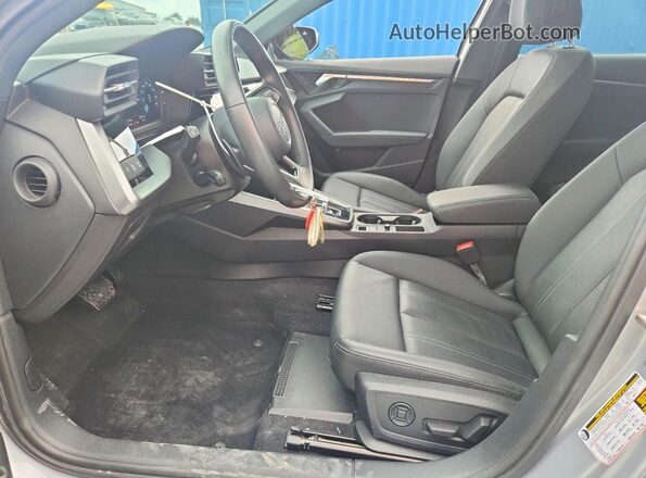 WAUGUDGY1PA141313 2023 AUDI A3 Серый Вид салона спереди