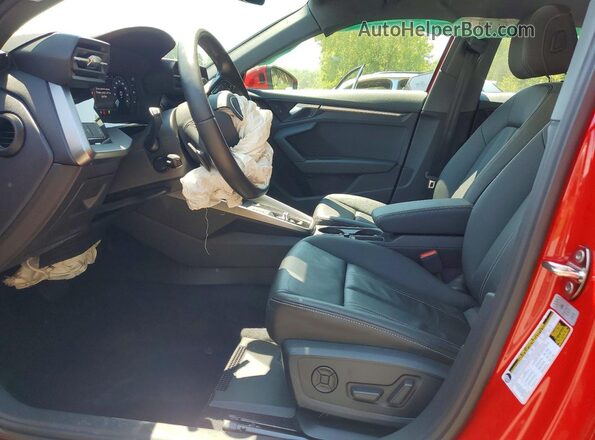 WAUGUDGY2NA023901 2022 AUDI A3 Red Front interior view