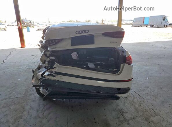 WAUGUDGY3TA038811 2026 AUDI A3 White Հետևի տեսք