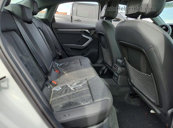 WAUGUDGY6TA023591 2026 AUDI A3 White Հետևի նստատեղերի տեսք
