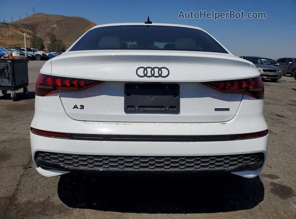 WAUGUDGY9TA052275 2026 AUDI A3 Белый Вид сзади