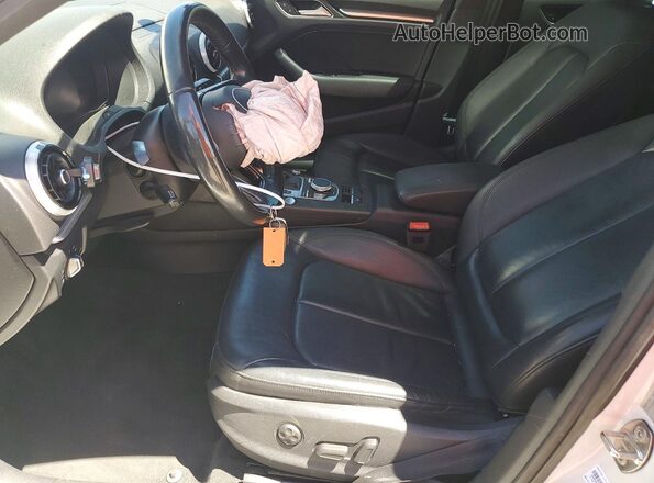 WAUGUGFF9H1030933 2017 AUDI A3 White წინა სალონის ხედი