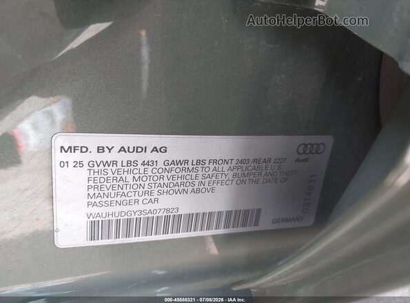 WAUHUDGY3SA077823 2025 AUDI A3 Green Vista del compartimento del motor