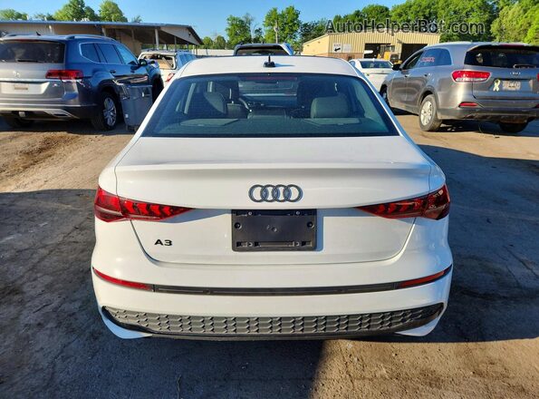 WAUHUDGY4SA053207 2025 AUDI A3 White უკანა ხედი