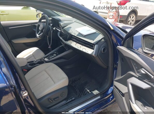 WAUHUDGY5SA058190 2025 AUDI A3 Blue წინა სალონის ხედი
