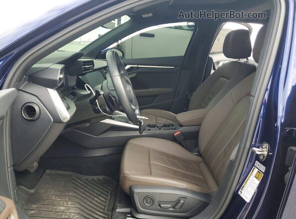 WAUHUDGYXNA035413 2022 AUDI A3 Синий Вид салона спереди