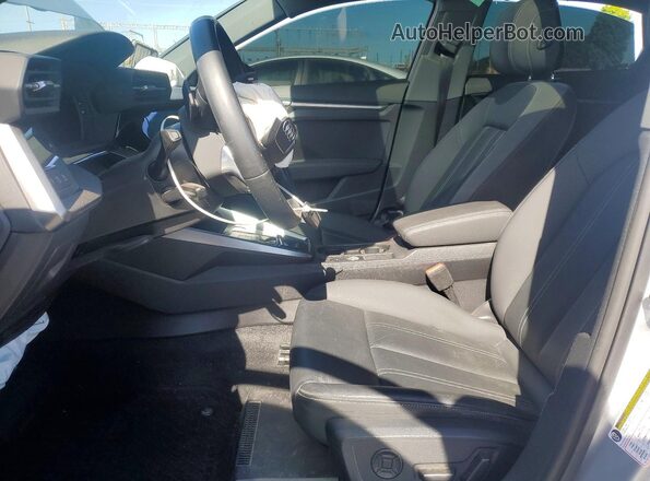 WAUHUDGYXNA100549 2022 AUDI A3 Silver Front interior view