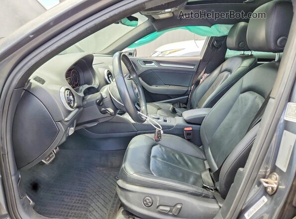 WAUJ8GFF6J1044210 2018 AUDI A3 Blue Front interior view