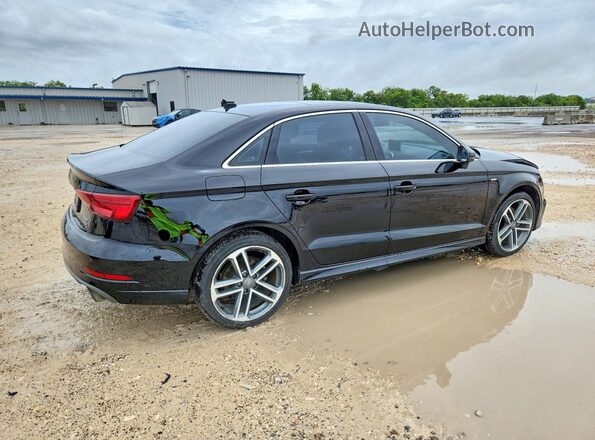 WAUJ8GFFXH1025962 2017 AUDI A3 Черный Задняя правая четверть