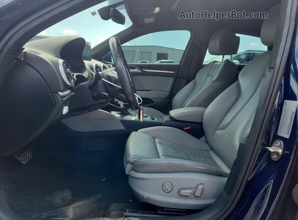WAUJ8GFFXJ1060829 2018 AUDI A3 Gray Widok wnętrza z przodu