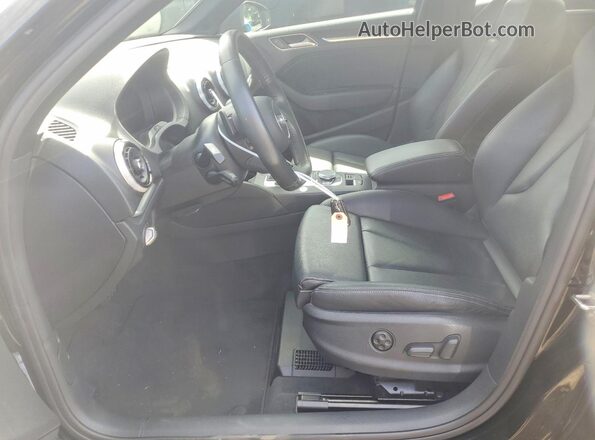 WAUJEGFF7LA095663 2020 AUDI A3 Black Вид салону спереду