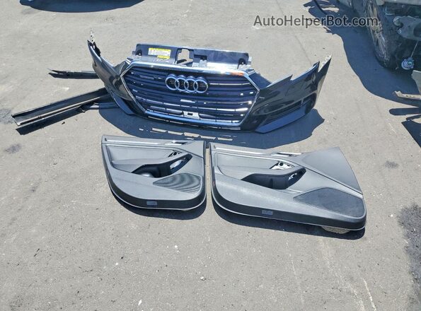WAUJEGFFXKA092982 2019 AUDI A3 Black ძრავის განყოფილების ხედი