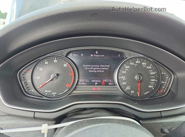 WAUKMAF45JA085648 2018 AUDI A4 Black Widok zestawu wskaźników