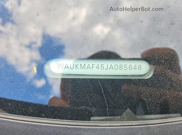 WAUKMAF45JA085648 2018 AUDI A4 Black Widok komory silnika