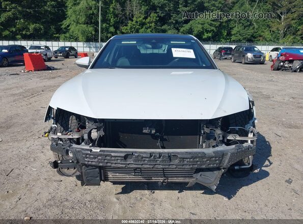 WAUL2AF28MN046686 2021 AUDI A6 White Rear interior view