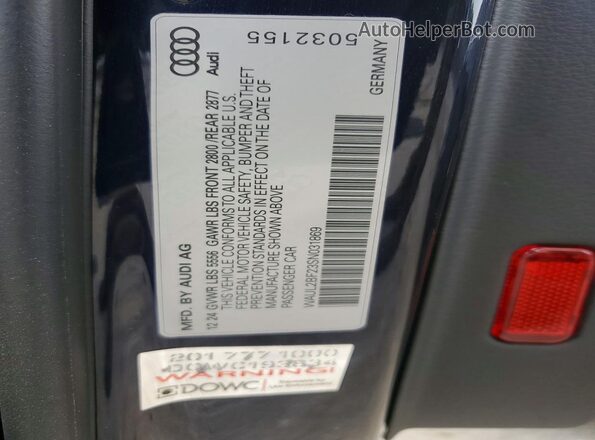 WAUL2BF23SN031869 2025 AUDI A6 Blue Вид підкапотного простору