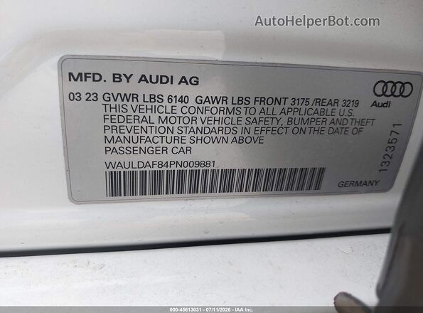 WAULDAF84PN009881 2023 AUDI A8 White Widok komory silnika