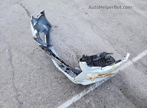 WAULMAF46JN004573 2018 AUDI A4 White Շարժիչի բաժամունքի տեսք