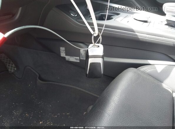 WAUSNAF55JA028159 2018 AUDI A5 White Vista del salpicadero