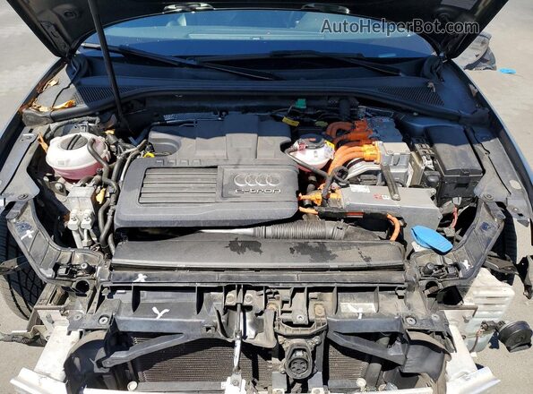 WAUTPBFF0GA048812 2016 AUDI A3 Gray Սալոնի հետևի տեսք