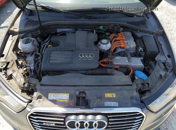 WAUTPBFF7GA048953 2016 AUDI A3 Charcoal Widok wnętrza z tyłu