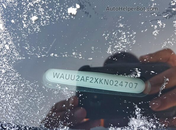 WAUU2AF2XKN024707 2019 AUDI A7 White Вид підкапотного простору