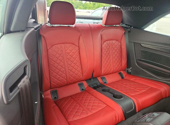 WAUW4GF52RN000704 2024 AUDI S5 Gray Vista de los asientos traseros