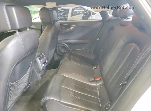 WAUWGAFC1GN183660 2016 AUDI A7 White Vista de los asientos traseros