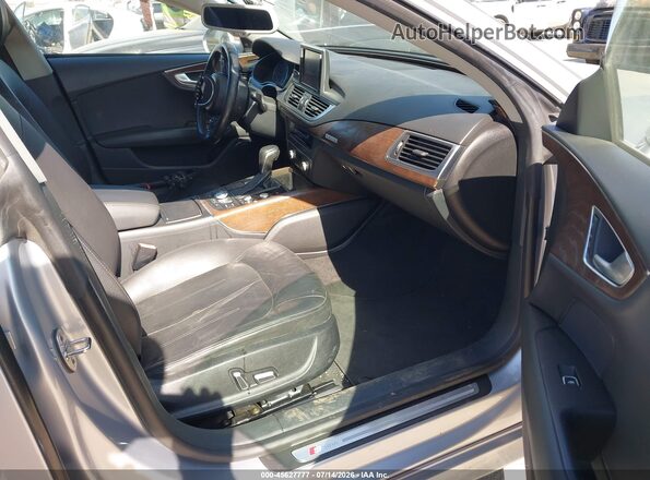 WAUWGAFC9GN009478 2016 AUDI A7 Silver Front interior view
