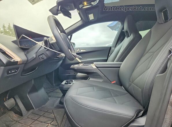 WB523CF01RCR78958 2024 BMW IX Black Front interior view