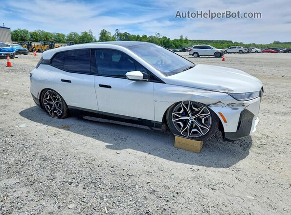 WB523CF02SCU70598 2025 BMW IX White Delantero derecho