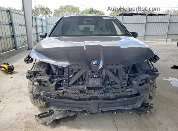 WB523CF03RCP19890 2024 BMW IX Gray Widok z przodu