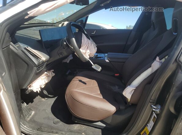 WB523CF04RCN46056 2024 BMW IX Black Vista interior delantera