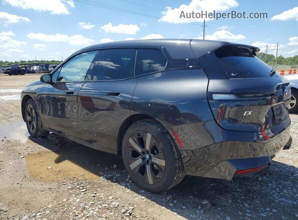 WB523CF05SCT45837 2025 BMW IX Gray Rear left