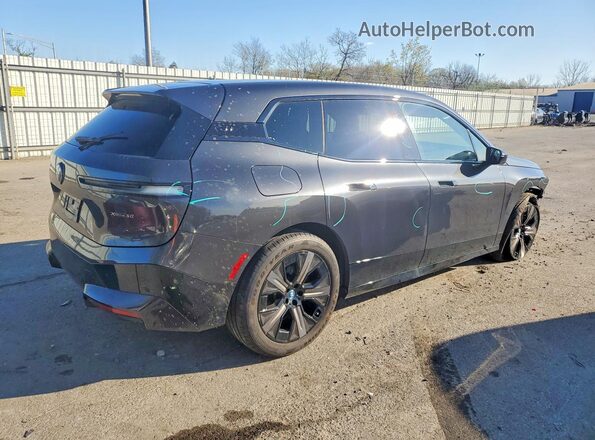 WB523CF06SCT00437 2025 BMW IX Черный Задняя правая четверть
