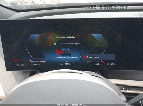 WB523CF0XRCN27186 2024 BMW IX Black Vista de los asientos traseros