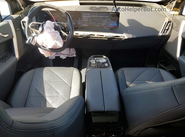 WB523CF0XRCP60355 2024 BMW IX Black წინა პანელის ხედი