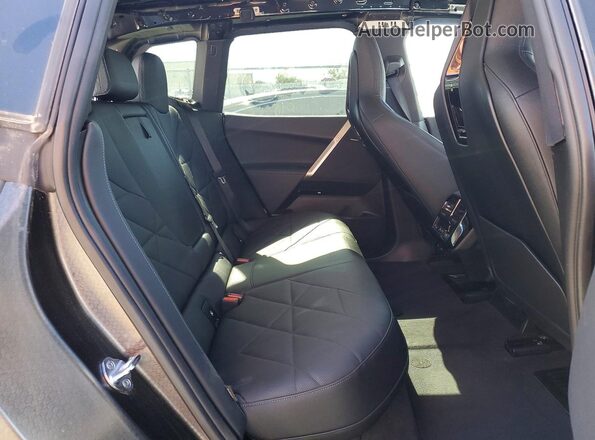 WB523CF0XRCP60355 2024 BMW IX Black უკანა სალონის ხედი