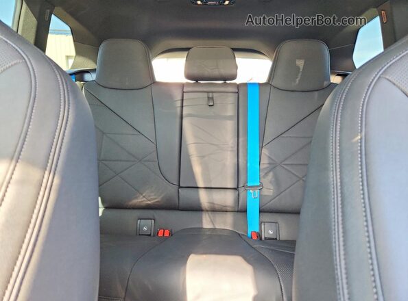 WB533CF05PCK57916 2023 BMW IX Blue Widok tylnych siedzeń