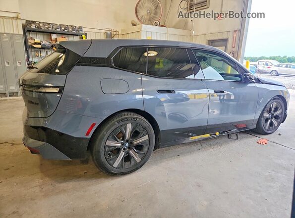 WB533CF07PCM48172 2023 BMW IX Charcoal უკანა მარჯვენა