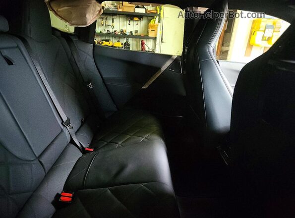 WB533CF07PCM48172 2023 BMW IX Charcoal უკანა სალონის ხედი